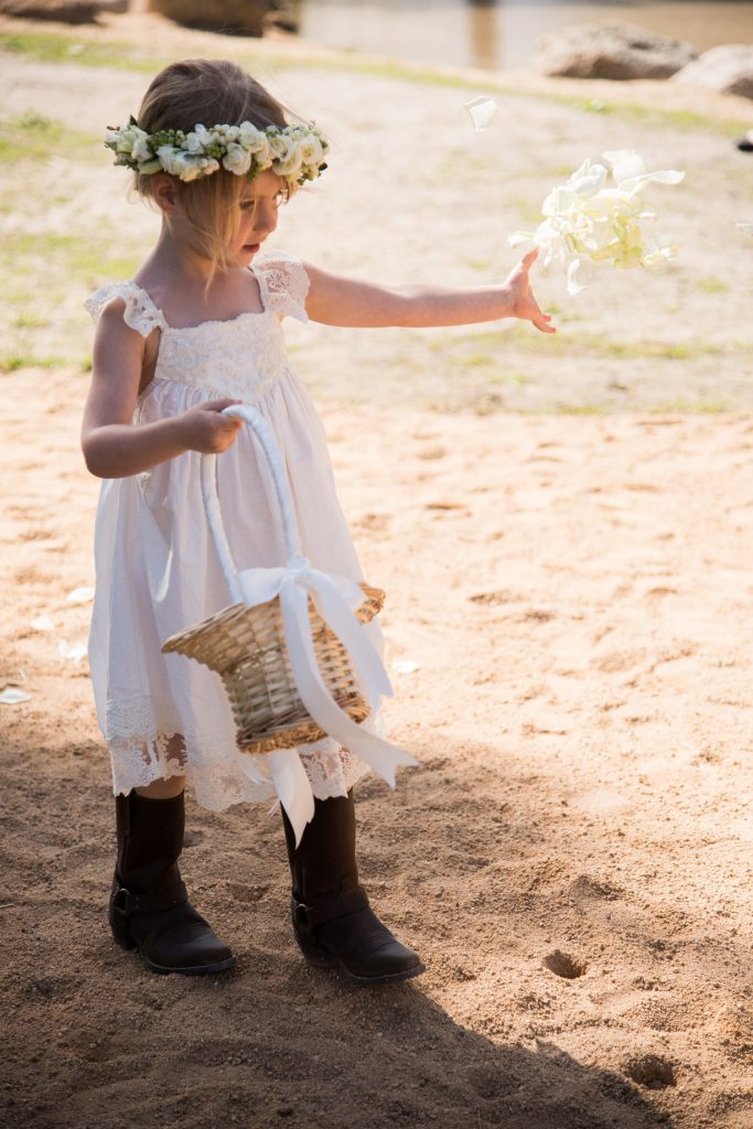 Melbourne Wedding Celebrant Meriki Comito | Sarah & Tyson's Country Wedding | Photo: www.jerryghionis.com