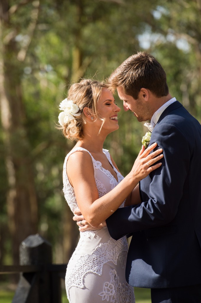 Melbourne Wedding Celebrant Meriki Comito | Sarah & Tyson's Country Wedding | Photo: www.jerryghionis.com