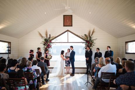 Daylesford Weddings with Melbourne Marriage Celebrant Meriki Comito