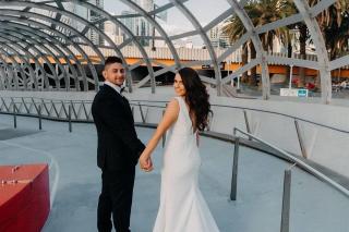 Melbourne City Weddings with Marriage Celebrant Melbourne Meriki Comito